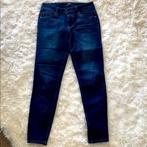 Blue Skinny Jeans 👖